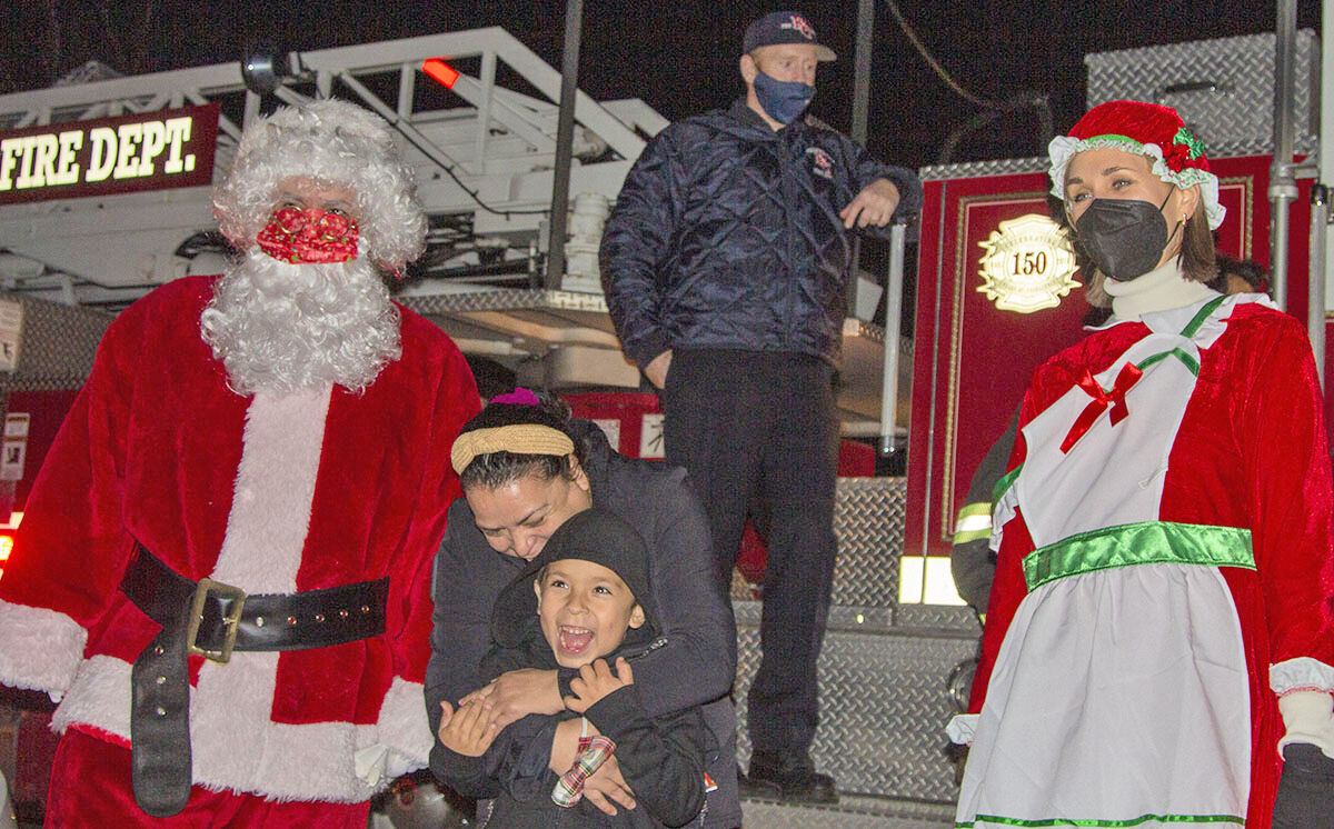 Redwood City Fire Department and Santa Claus